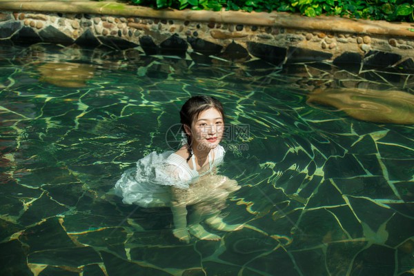 夜生活里的武汉茶香时光